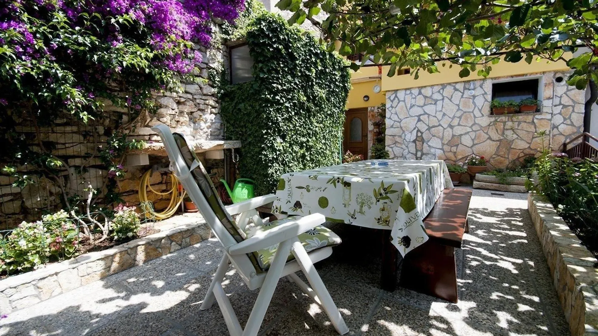 Studio Fuer 2 Personen Ca 35 M In Novigrad, Adriakueste Kroatien Westkueste Von Istrien Novigrad Istria